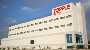 Отель 7 Apple Hotel Aurangabad  Аурангабад